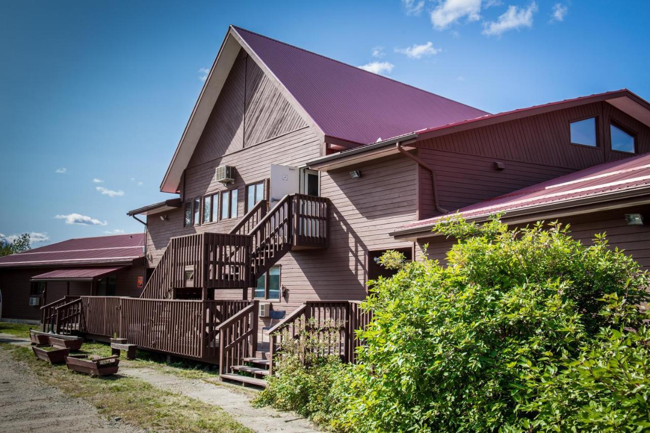 Bedrock Motel Mayo ภายนอก รูปภาพ