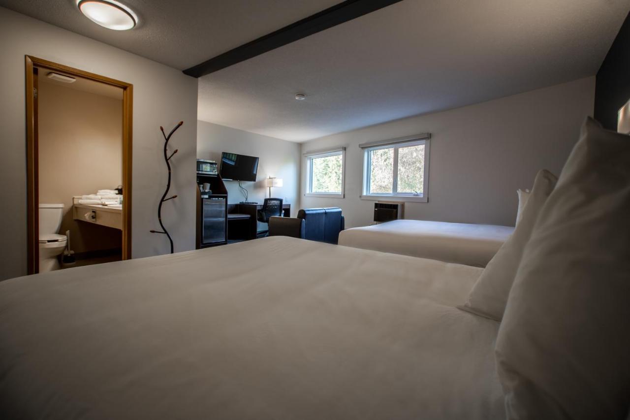 Bedrock Motel Mayo ภายนอก รูปภาพ